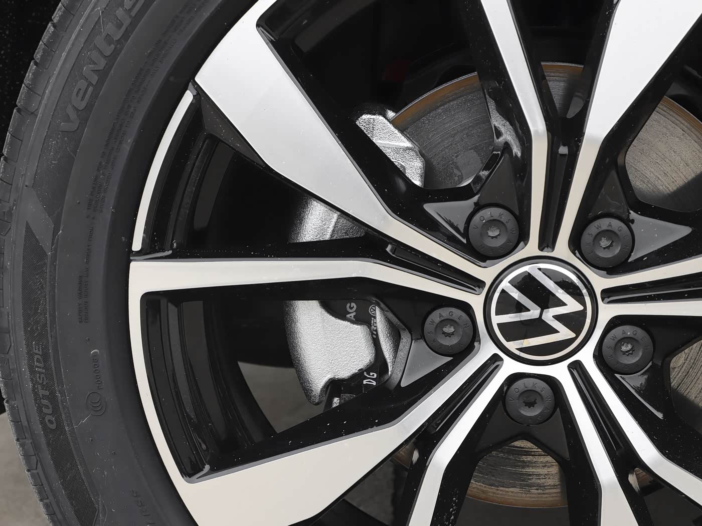 2025 Volkswagen T-Roc Evaluation!