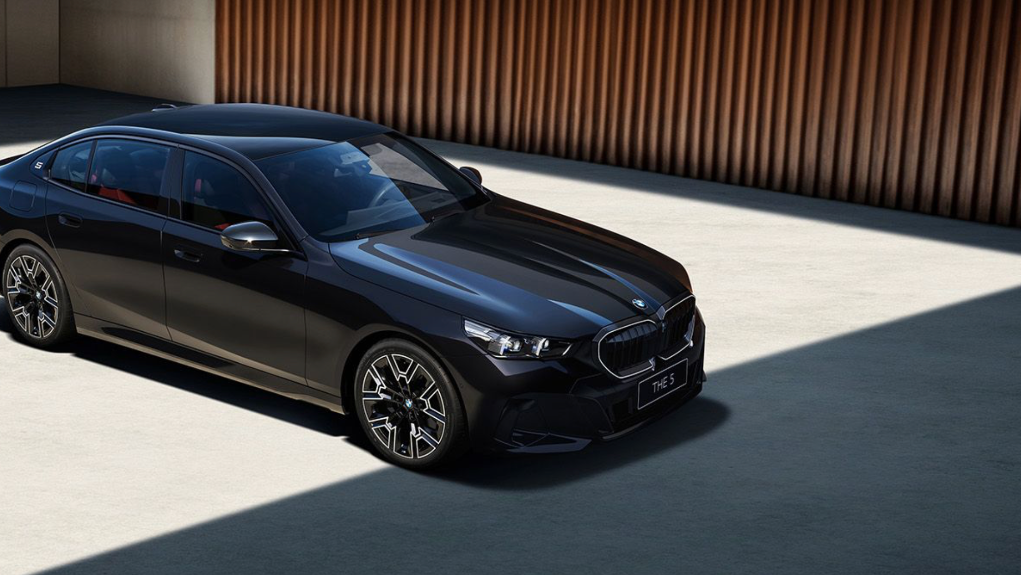 BMW 5 Serie Performance in the Middle East!