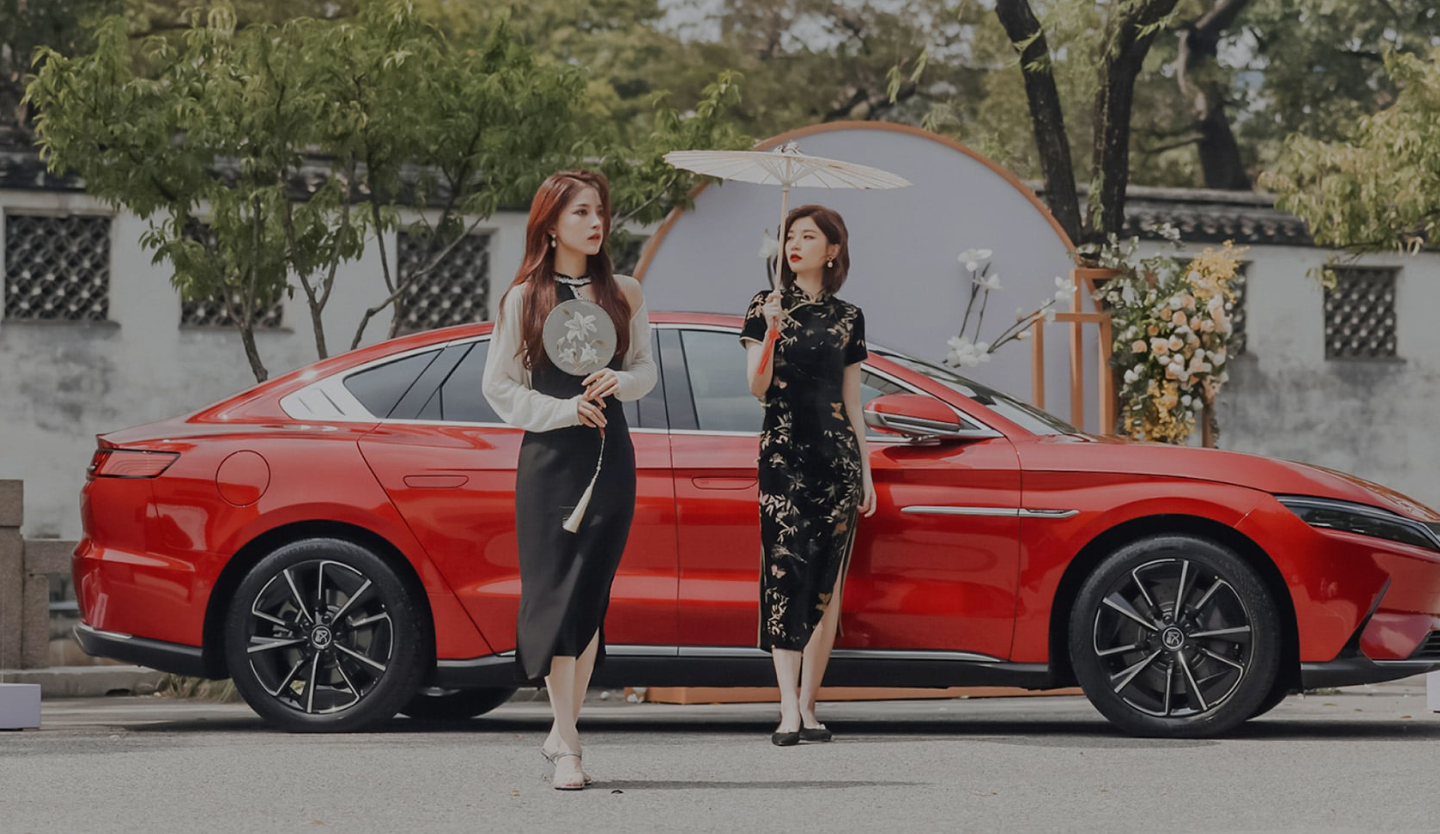 The Electric cars Revolution in the UAE!