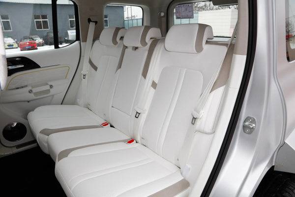 The first "intelligent luxury off-road SUV" based on Great Wall Motor's intelligent professional off-road platform. 