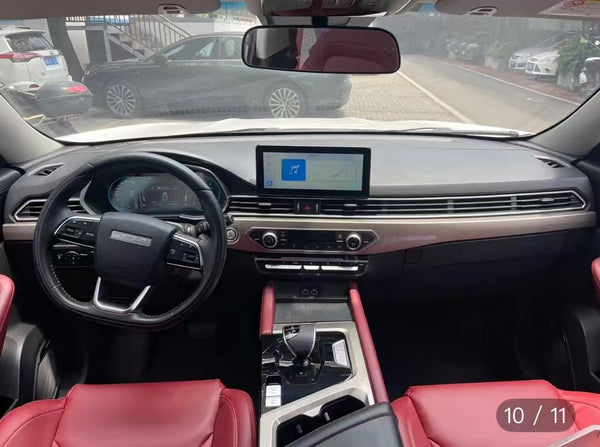 Used Chery JETOUR X70 produced in December 2024, with a white exterior red interior. 