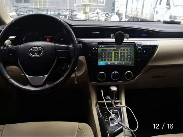 Used Toyota Corolla 2014 model first registration date in 2016 100,000 kilometers.